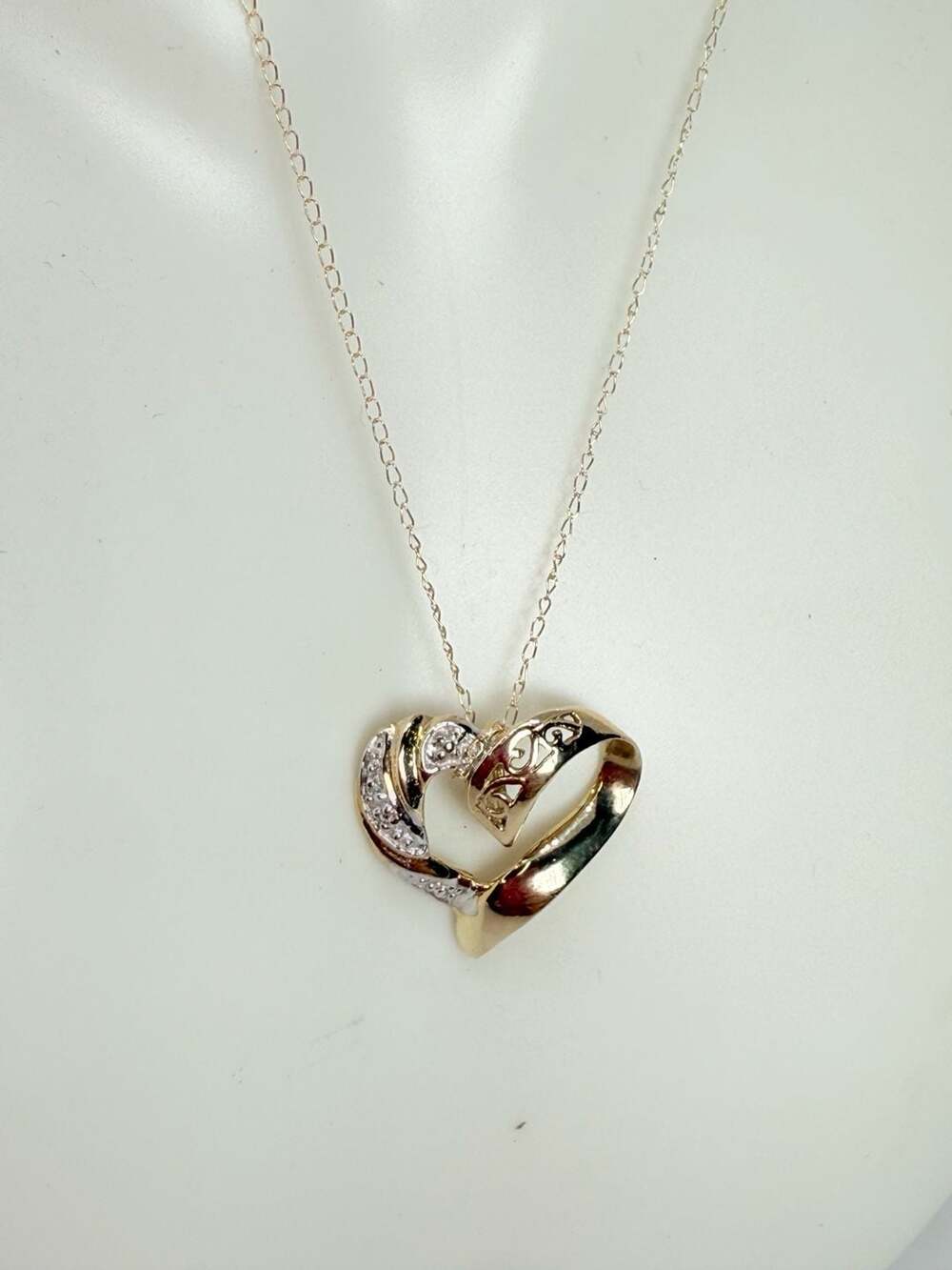 Estate 14K Two-Tone Diamond Heart Pendant Necklace